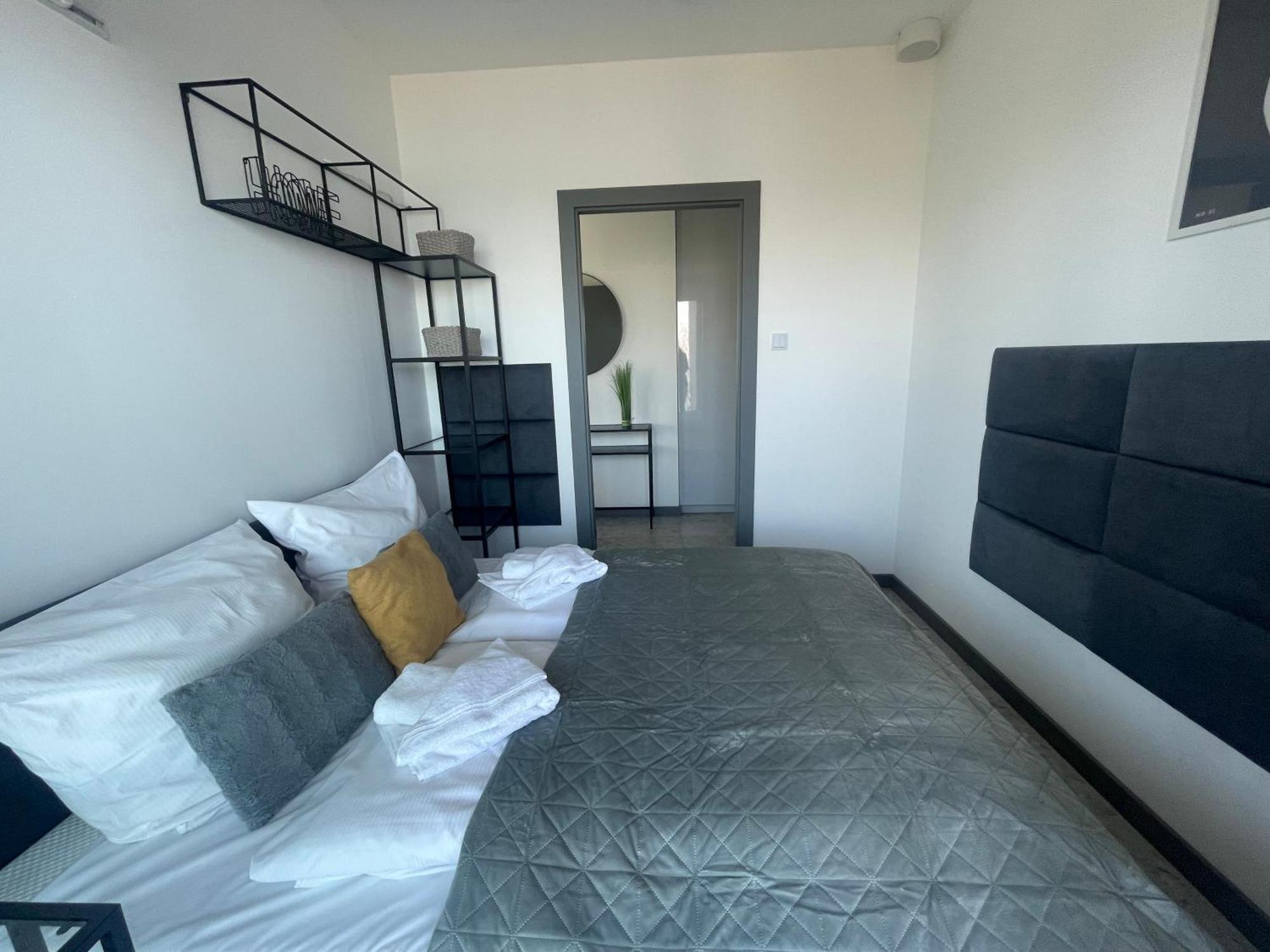 Plaza 302 Z Widokiem Na Morze-perlowa Przystan Apartment *